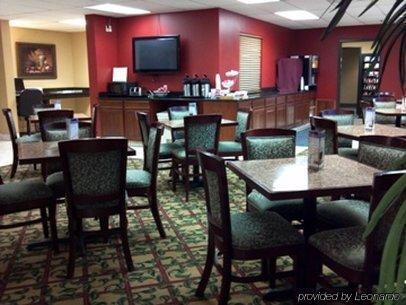 Chisholm Suite Hotel Duncan Экстерьер фото